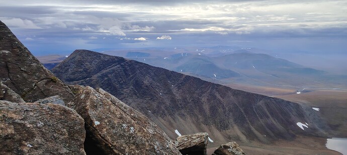 Пай-Ер Западный 1330м с очевидным подъёмом.