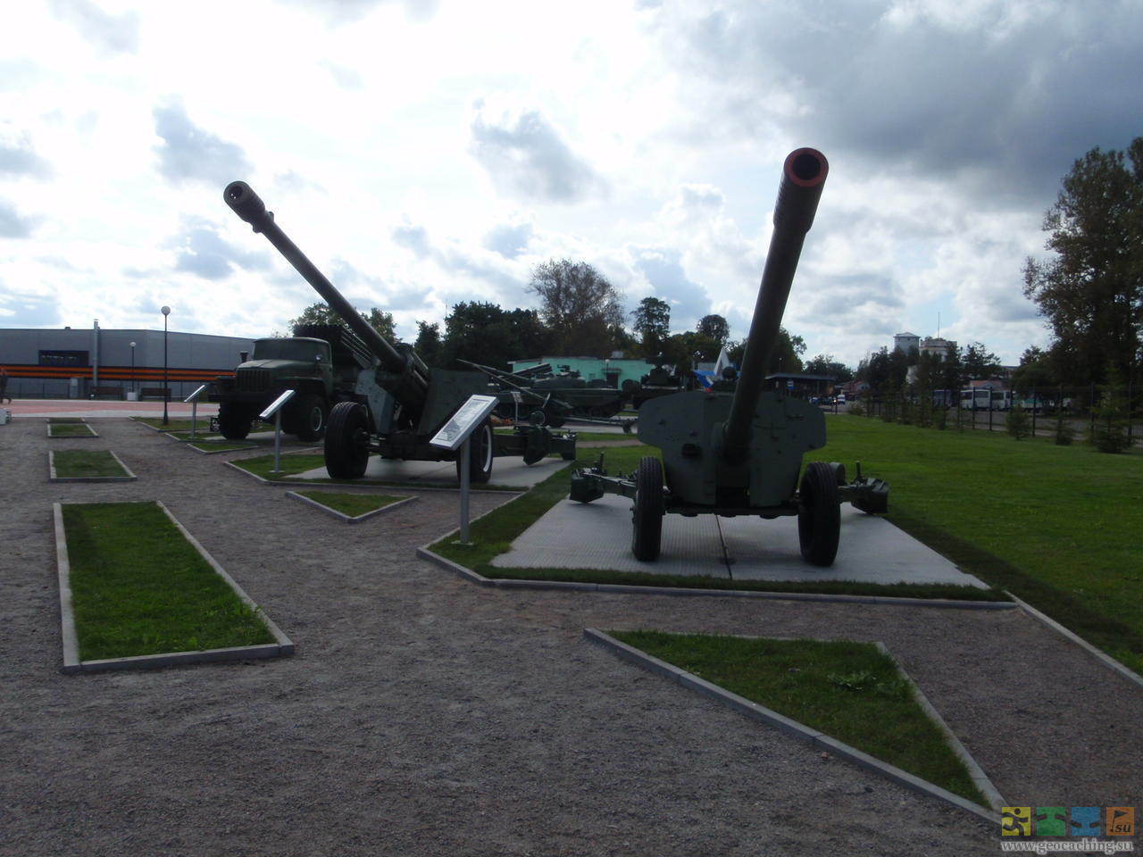 Парк военной техники Патриот Луга