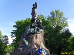 Памятник адмиралу Макарову на Якорной площади