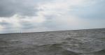 Ну получилось то волна не очень, но в лодку плюхало, а количество гребней на волнах расло пропорционально  расстоянию от острова.