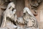 Скульптурная картина «Встреча Елизаветы с Богоматерью» на Портал Веры
