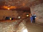 Подземный ручей у стоянки спелеологов