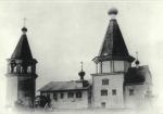 Церковь Иоанна Златоуста 1665 год и колокольня 18 века в с Саунино