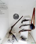 Экспонаты порохового погреба: оружие, элементы армейского обмундирования