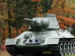 Первый танк ворвавшийся в Киев! (старшина Шолуденко, погиб на шулявке)