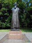 памятник индийскому поэту Тагору
