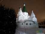 Храм в зимней ночи