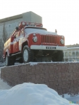 г.Кострома. Памятник пожарной машине. 