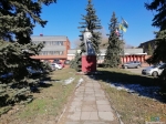 Памятник В. И. Ленину у АБК разрушенного без войны ЛТЗ