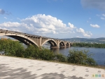 Коммунальный мост с десятирублевой купюры