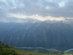Виды на долину реки Кизгыч с перевала
