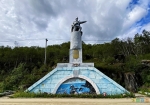 Памятник Освободителяи Печенгской земли в Девкиной заводи
