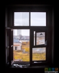 Вид из окна заброшенного дома на шахту &quot;Комсомольская&quot;