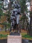 Мо. г.о.Балашиха.п.Заря.Памятник офицерским жёнам.