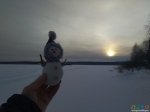 Снеговик, встречающий рассвет на озере Зюраткуль