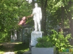 Памятник В.Маяковскому у дома-музея