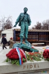 Памятник Фиделю в Москве. Хорош!