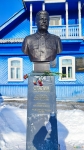 Бюст И.В. Сталина у дома-музея
