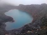 Озеро в одном из кратеров Эбеко