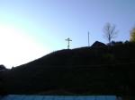 крест на холме