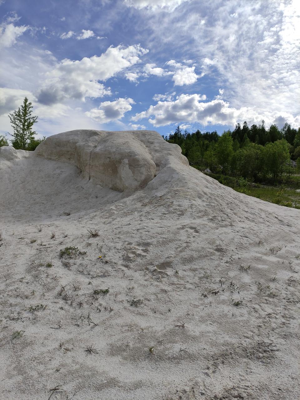 Горка из мраморной крошки