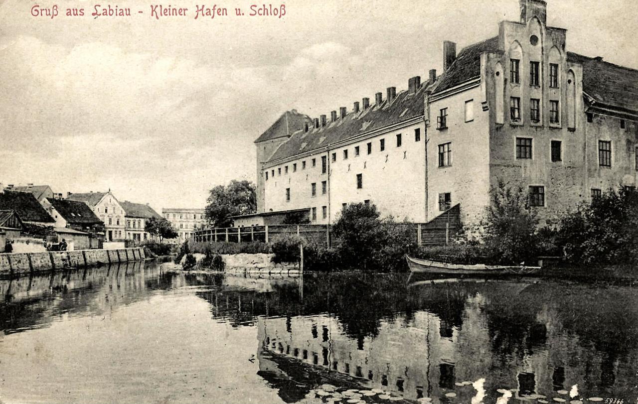 Замок - 1910 г.