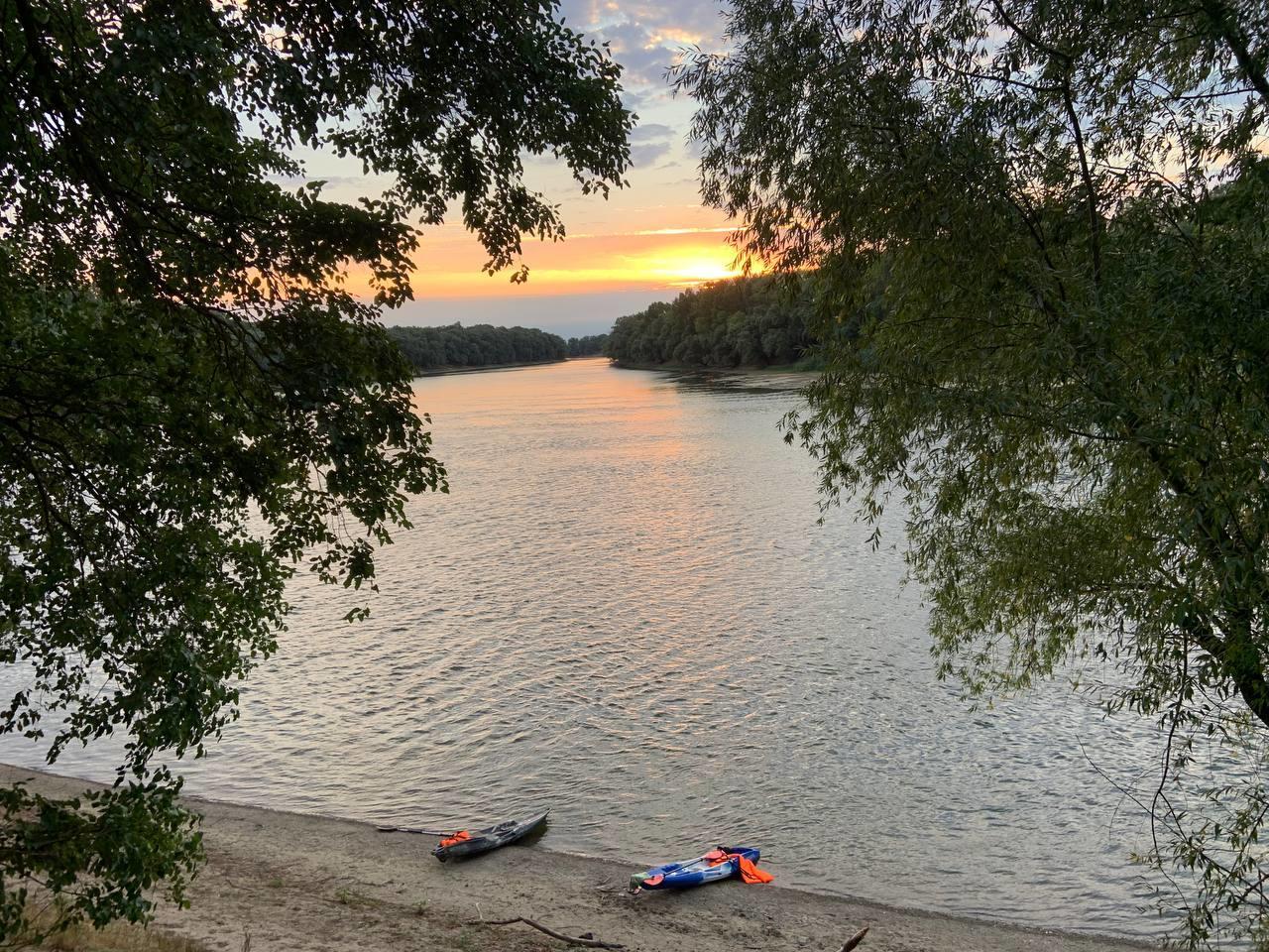 закат над Днестром