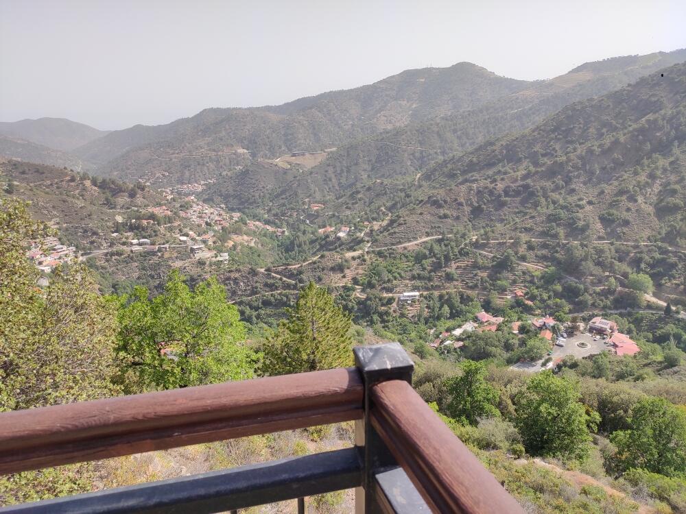 Вид на Мутулас