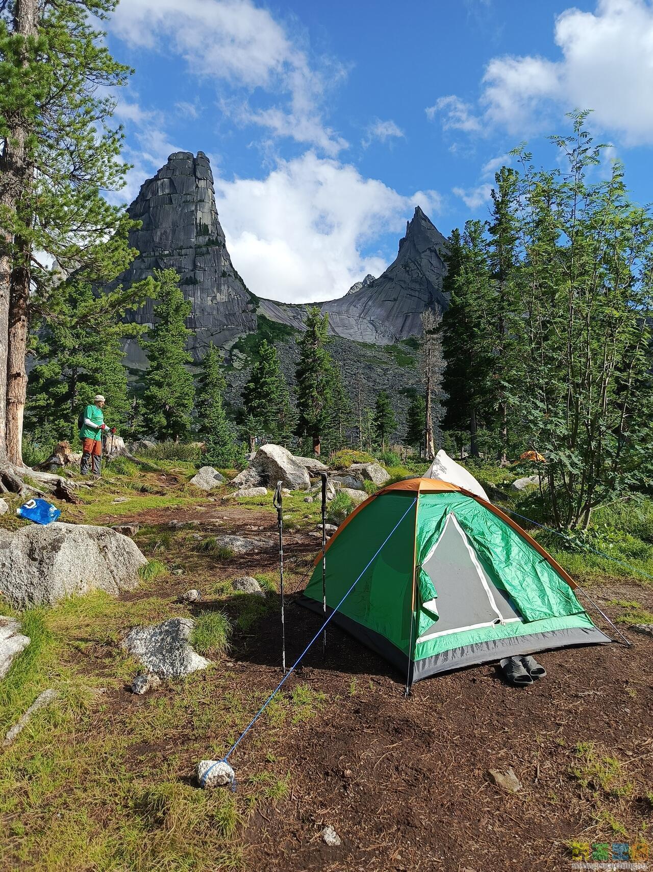 Скромная однушка с шикарными видами (АД)