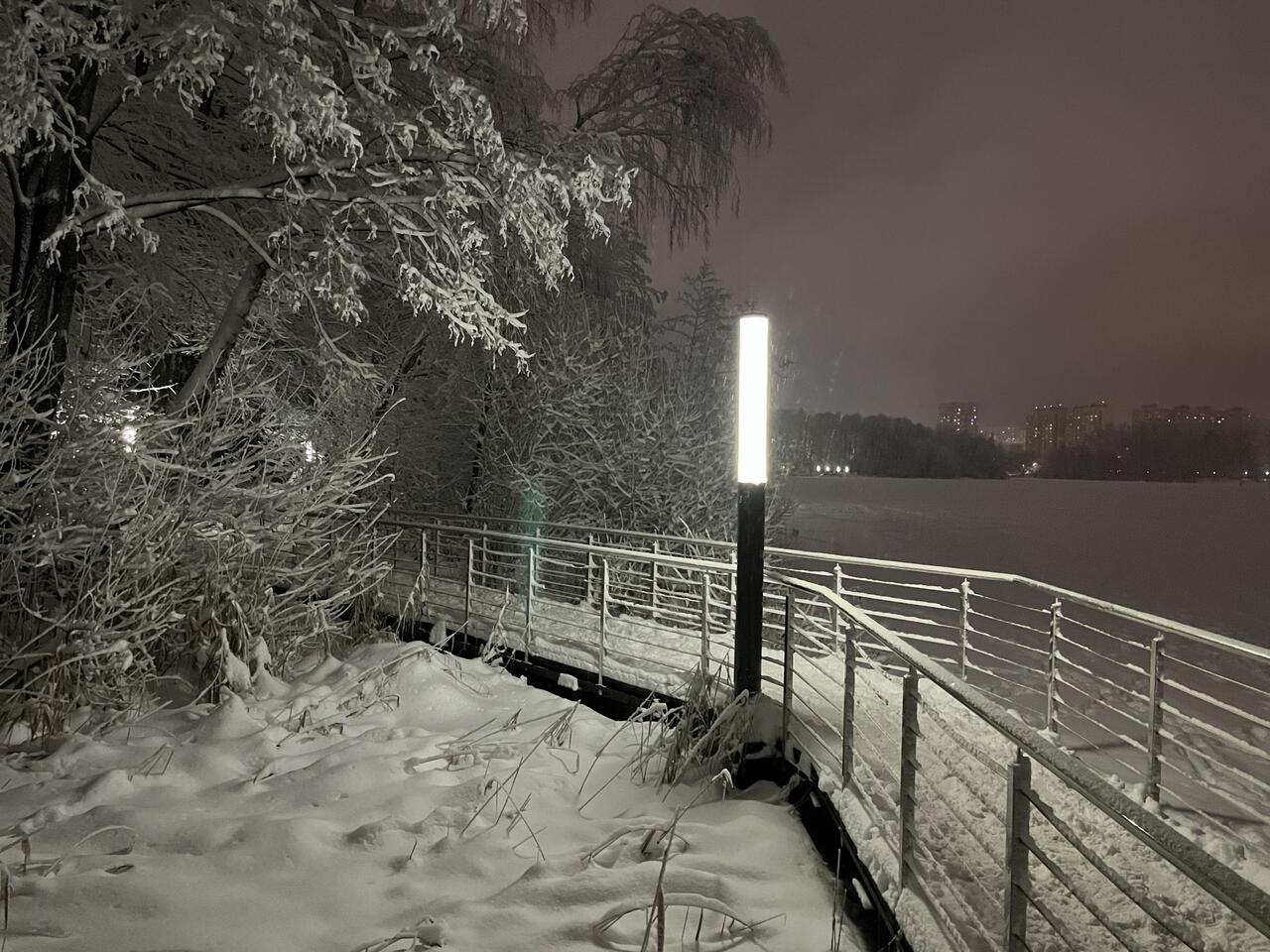 Без подписи