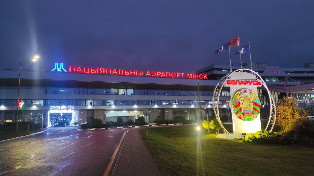 Без подписи