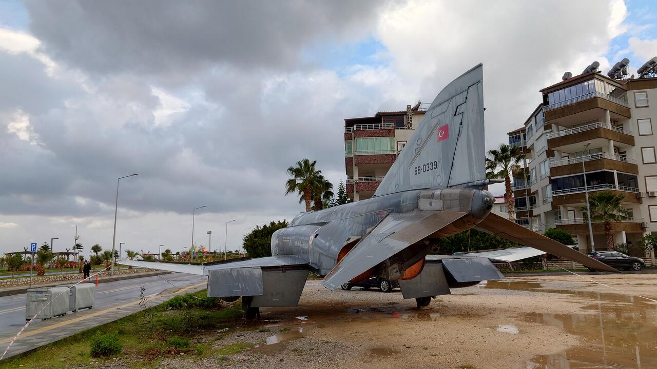 Без подписи