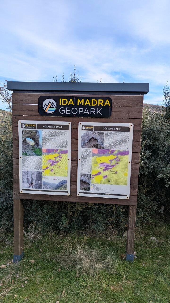 Без подписи