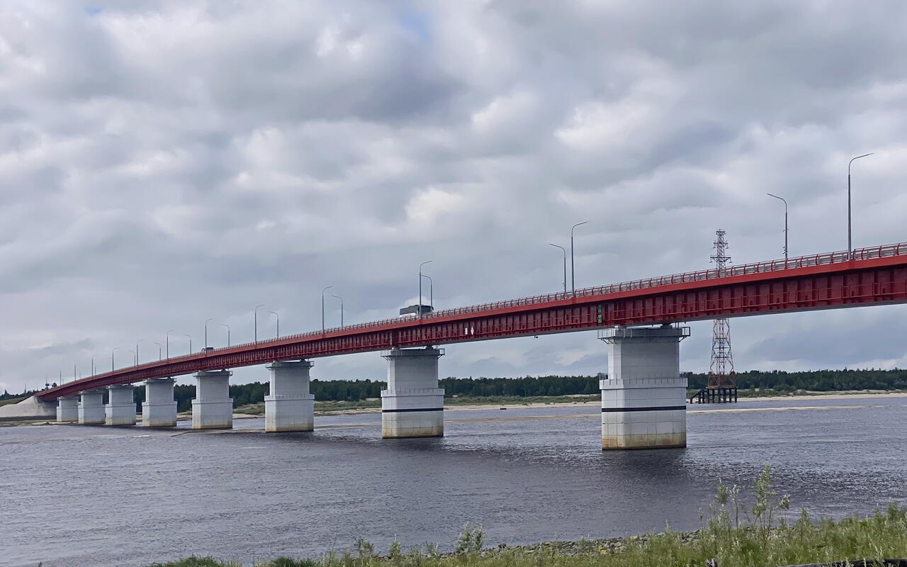 Без подписи