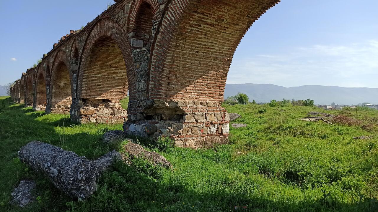 Без подписи