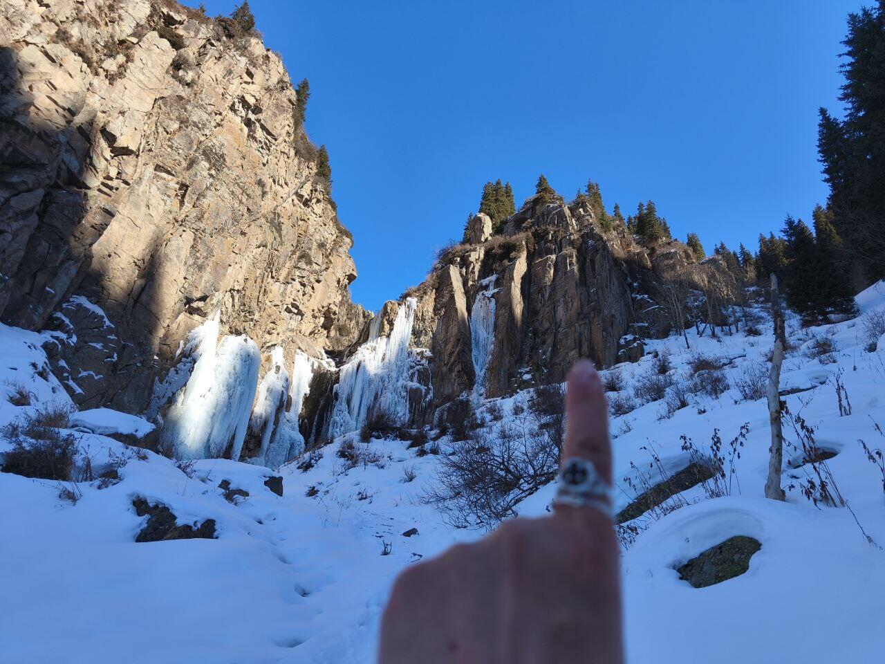 Без подписи