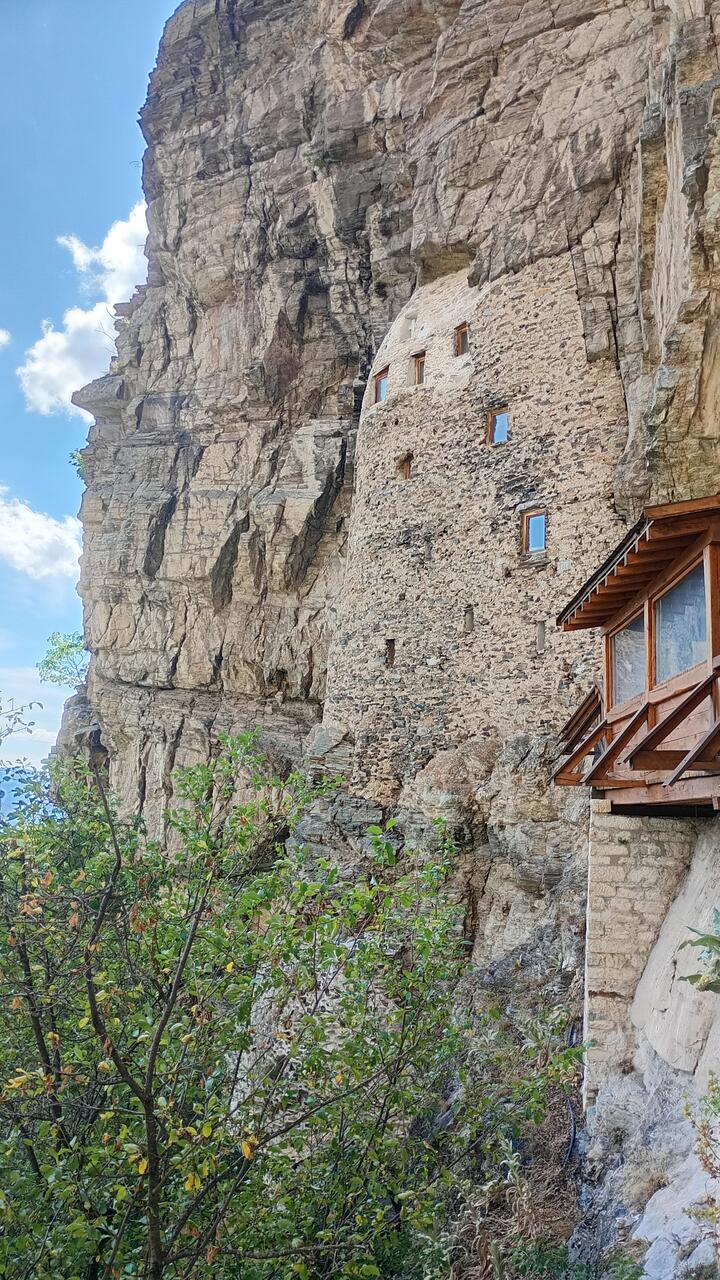 Без подписи