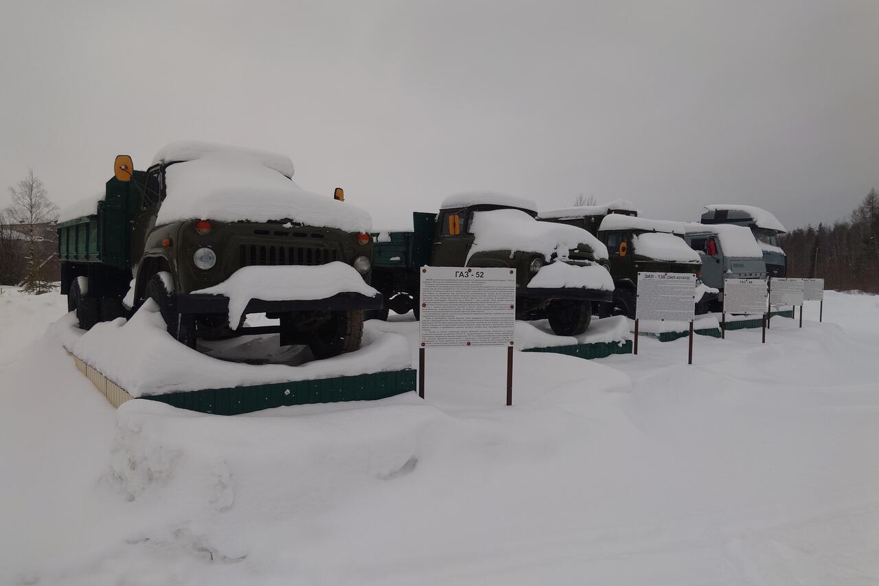 Без подписи