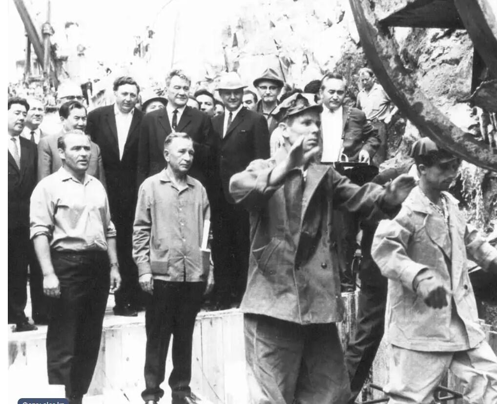 Без подписи