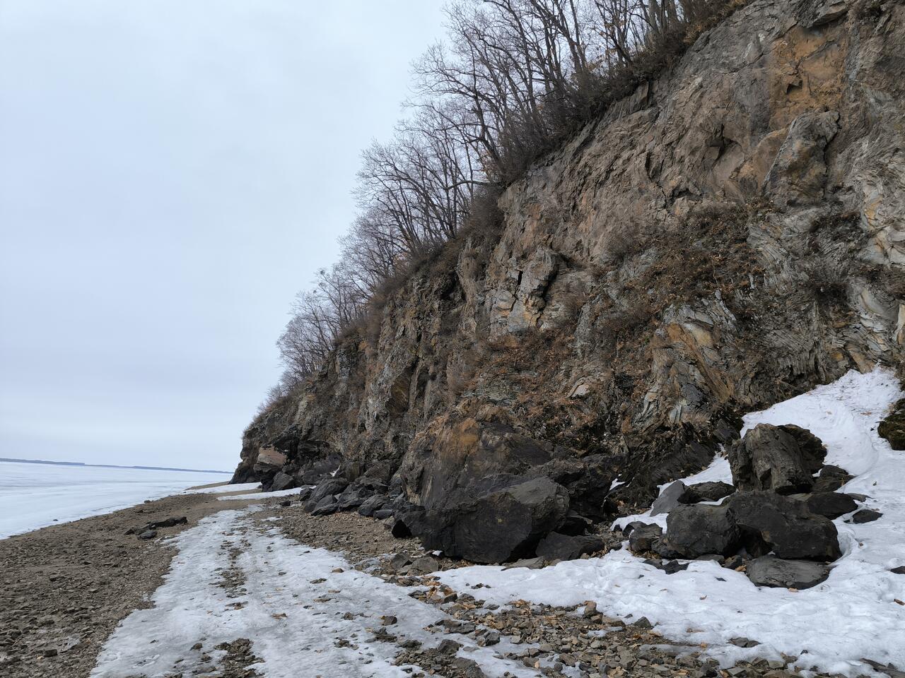 Без подписи