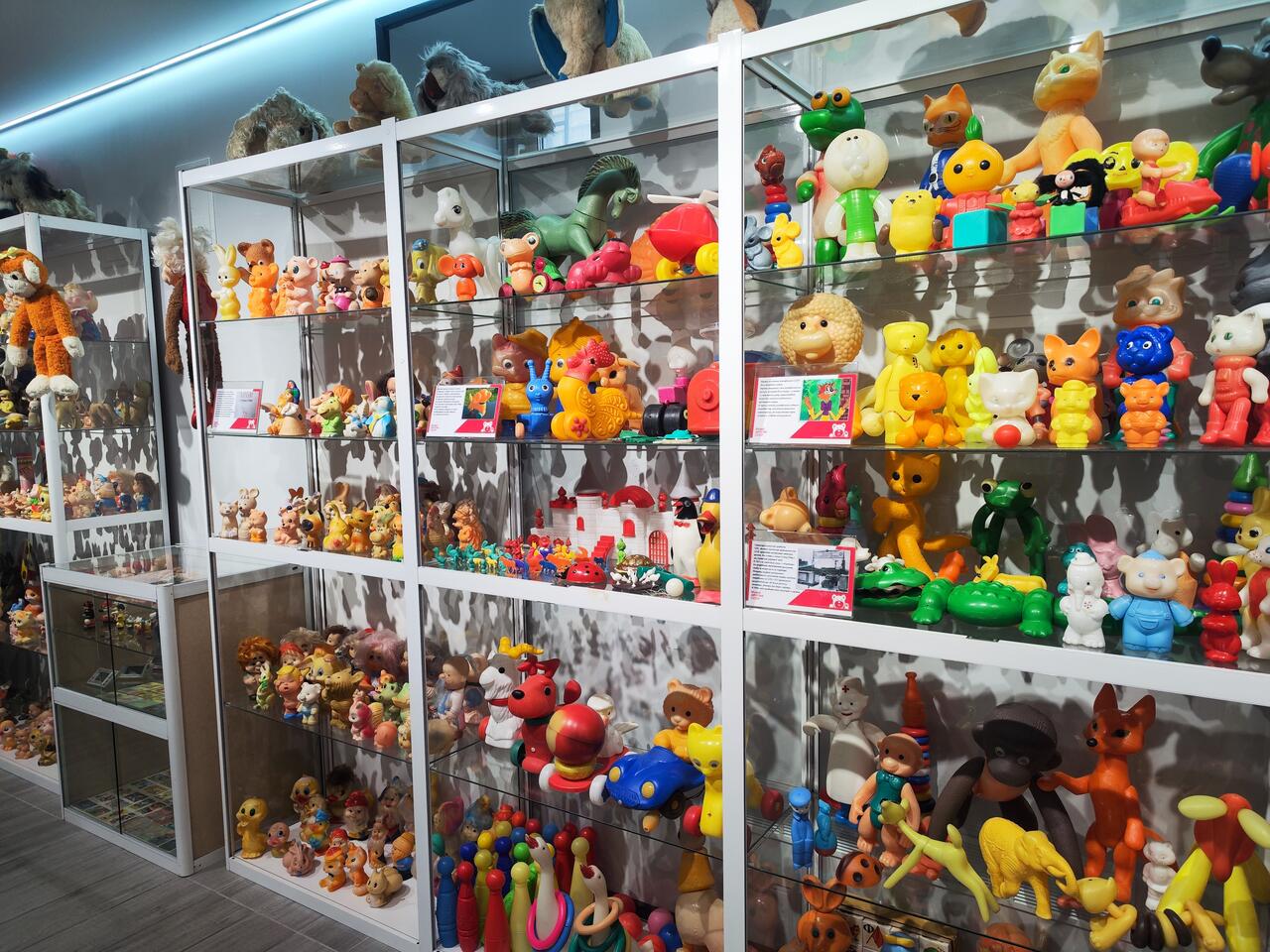 Без подписи