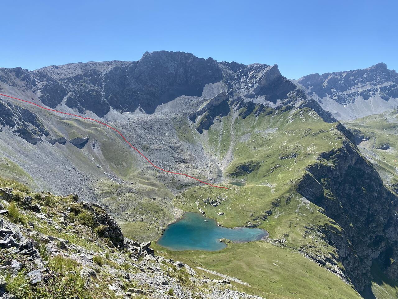 Один из вариантов подъема от озера к Грозовому перевалу