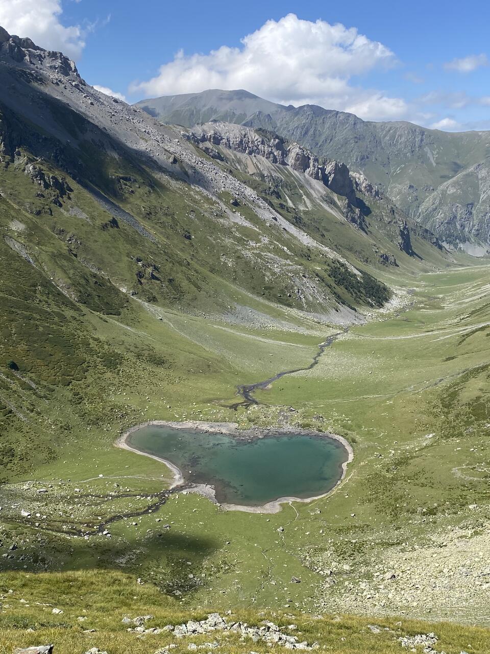 Озеро Запрудное с высоты Медвежьего