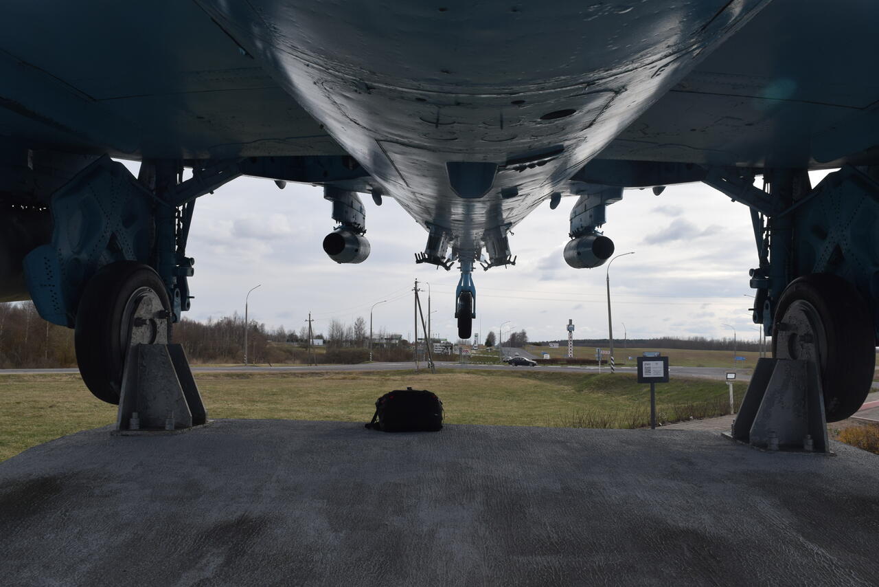 Без подписи