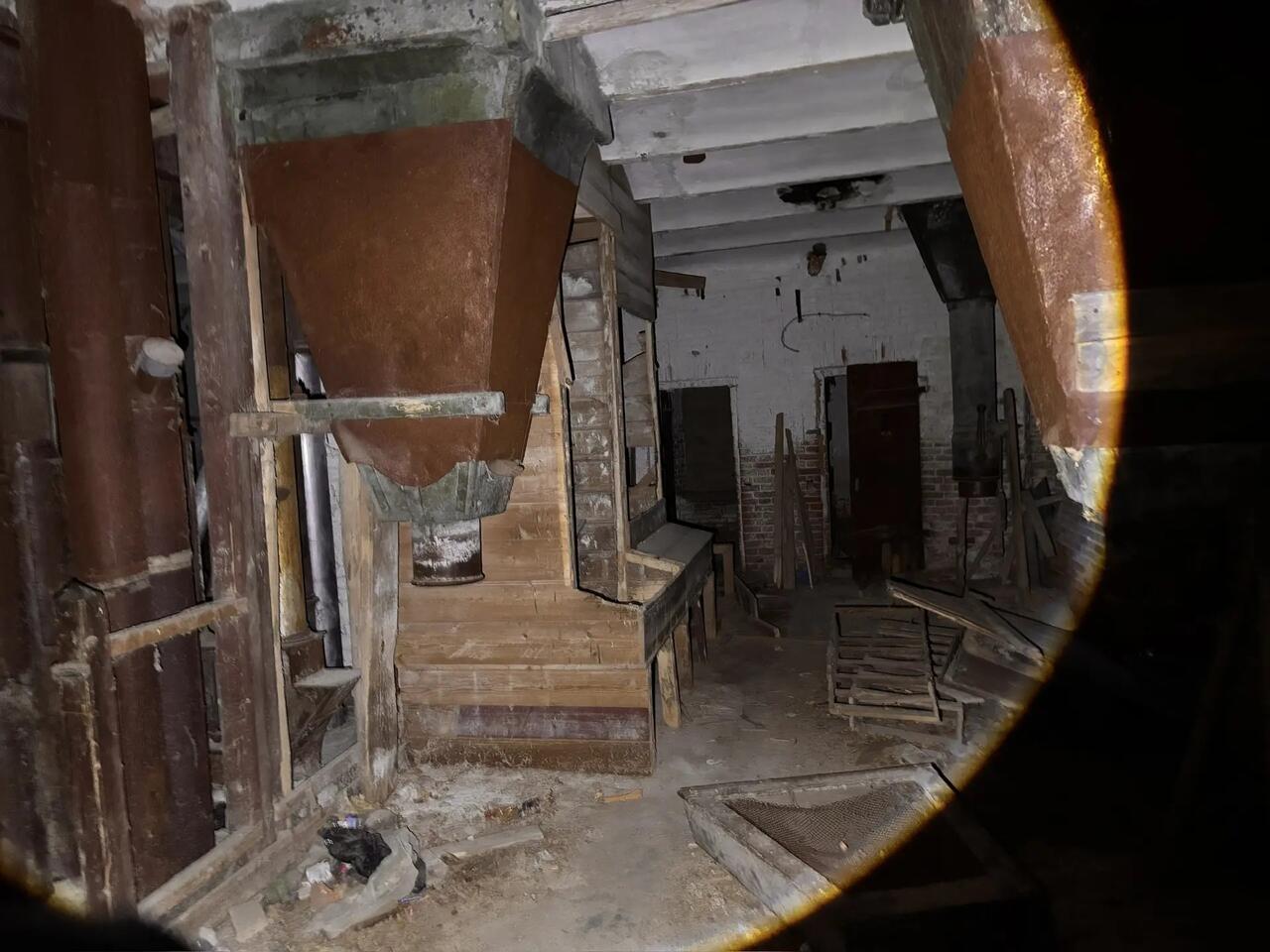 Без подписи