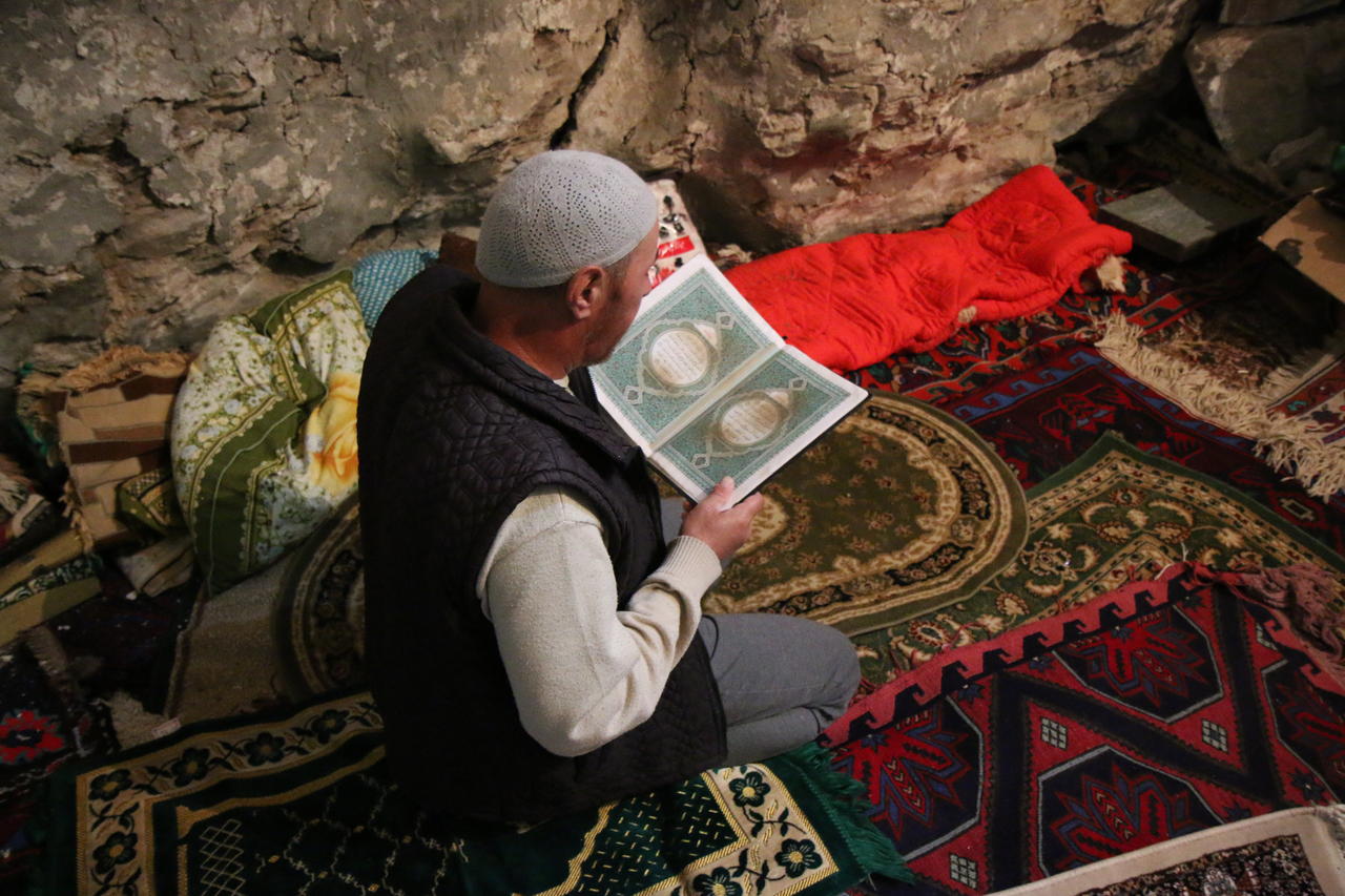 Без подписи