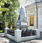 Памятник на могиле Г. И. Шелехова, г. Иркутск, Знаменский монастырь