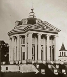 Храм в честь Первого и Второго Обретения главы Иоанна Предтечи (мемориальное сооружение и место погребения рода Барышниковых)