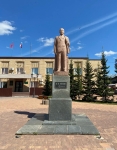 Памятник Ленину