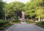 Первый памятник чернобыльцам